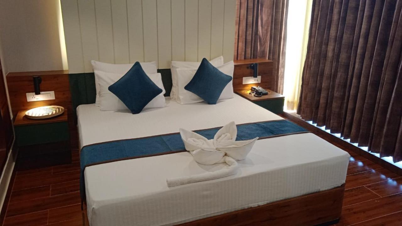The Convoy Hotel Dibrugarh Kültér fotó